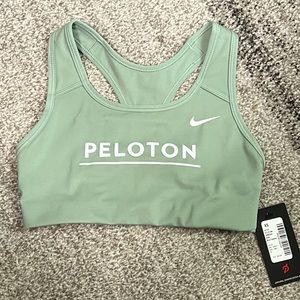 Peloton Nike sports bra